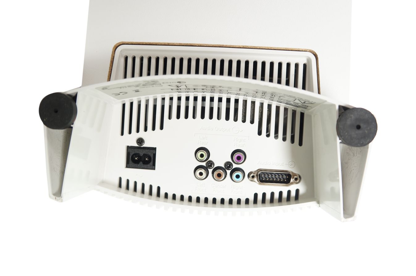 Bose_Acoustimass_10_Series_IV_5.1_Powered_Subwoofer_Aktiv_Weiss_09_result