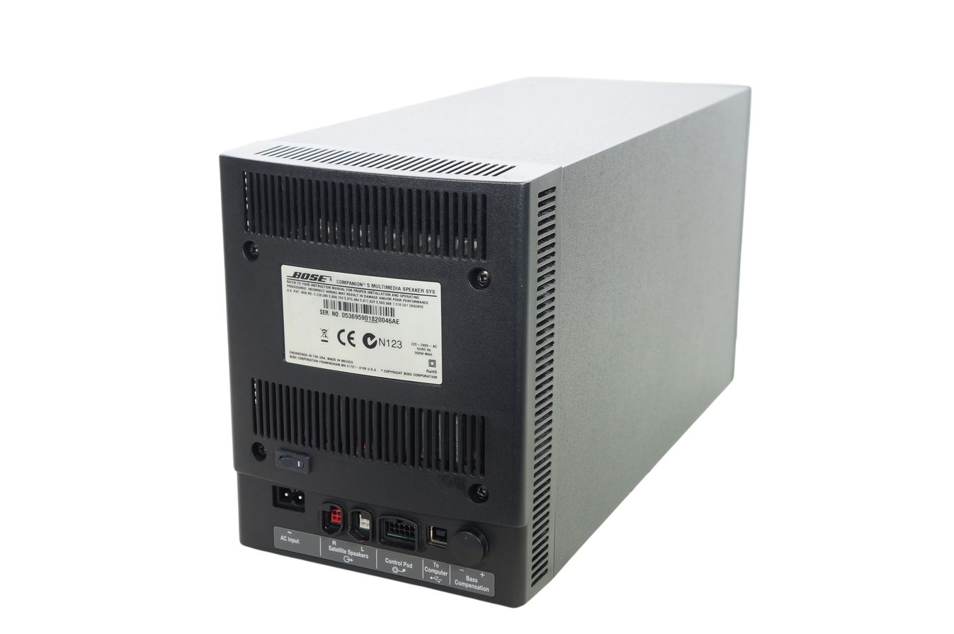 Bose_Companion_5_Multimedia_Speaker_System_04_result