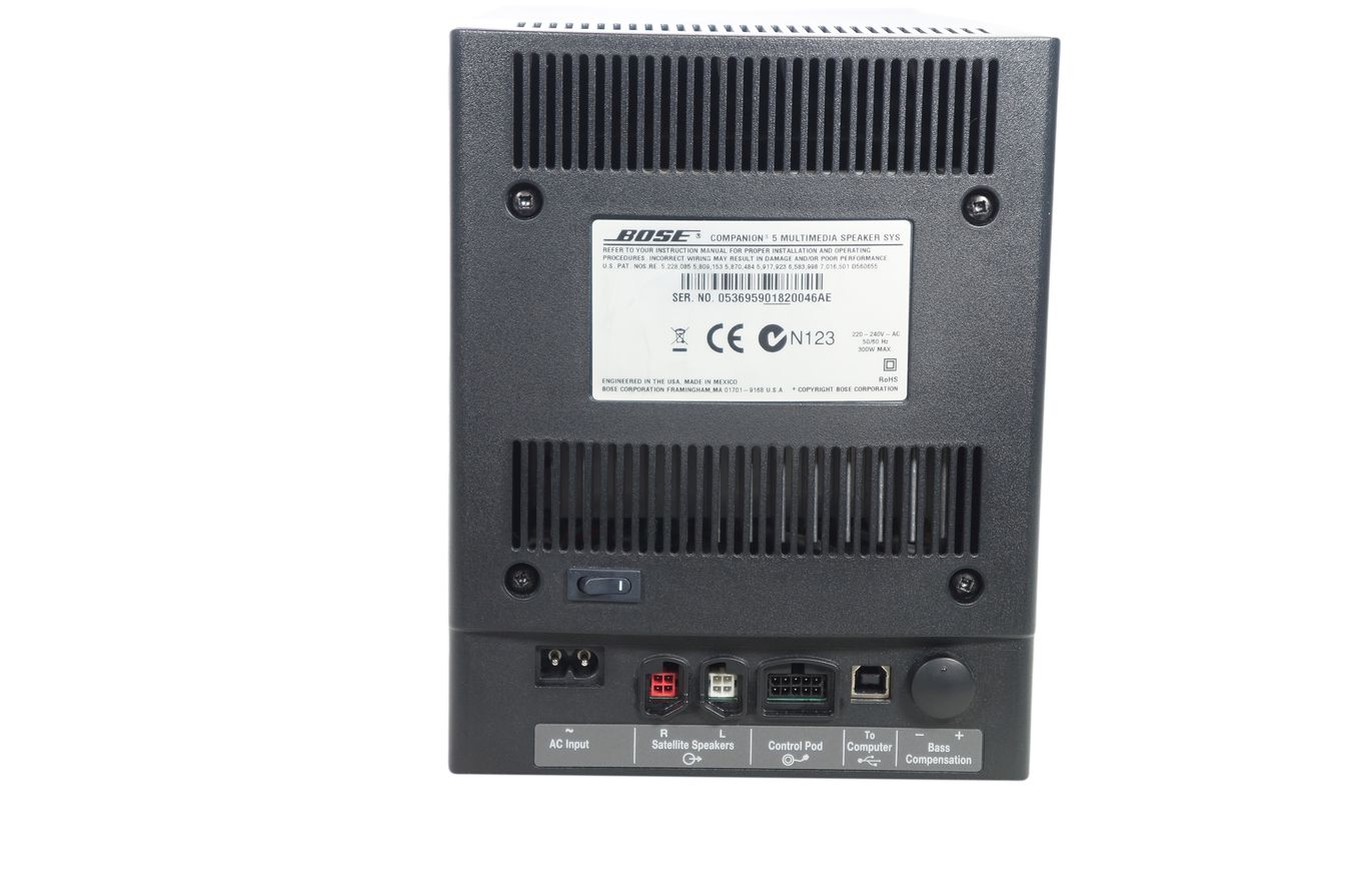 Bose_Companion_5_Multimedia_Speaker_System_05_result