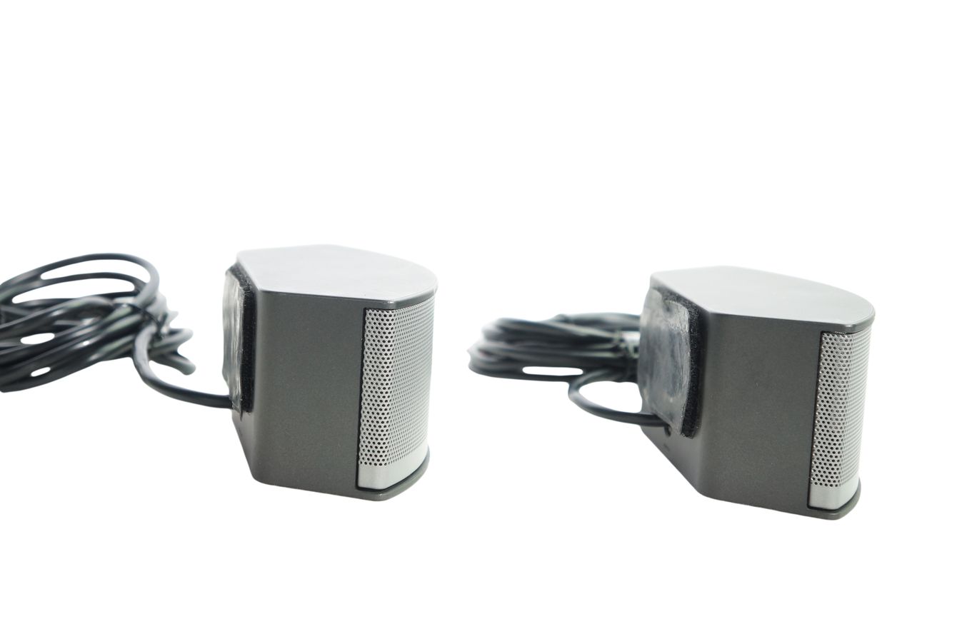 Bose_Companion_5_Multimedia_Speaker_System_14_result
