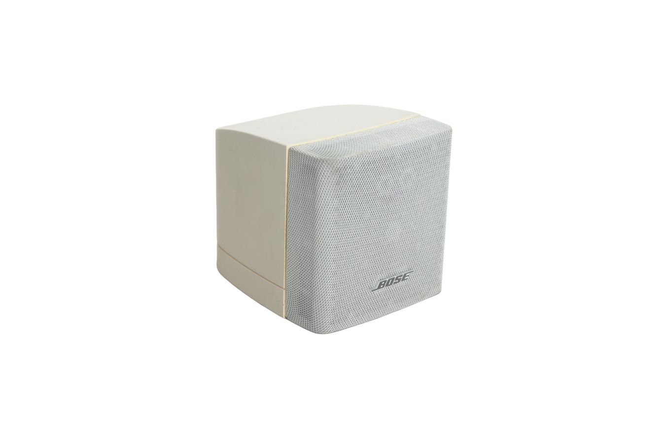 Bose_Einzelcube_Lautsprecher_Cube_Satellite_Series_III_Weiss_04_result
