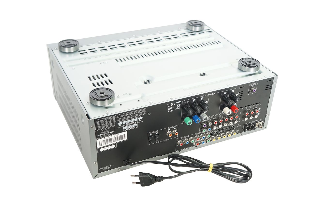 Harman_Kardon_AVR_132_5.1_AV-Receiver_Silber_02_result