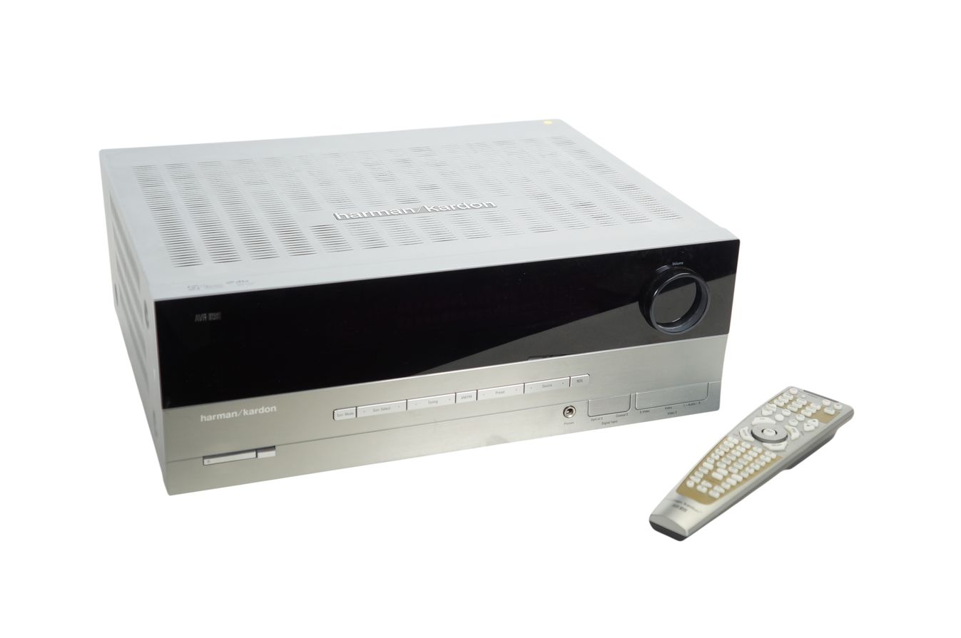 Harman_Kardon_AVR_132_5.1_AV-Receiver_Silber_05_result