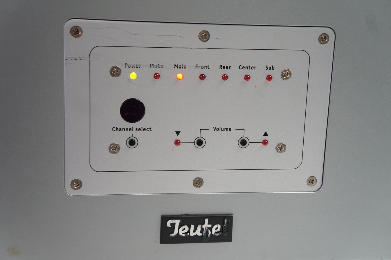 Teufel_Concept_E_Magnum_Power_Edition_Subwoofer_Aktiv_Silber_result