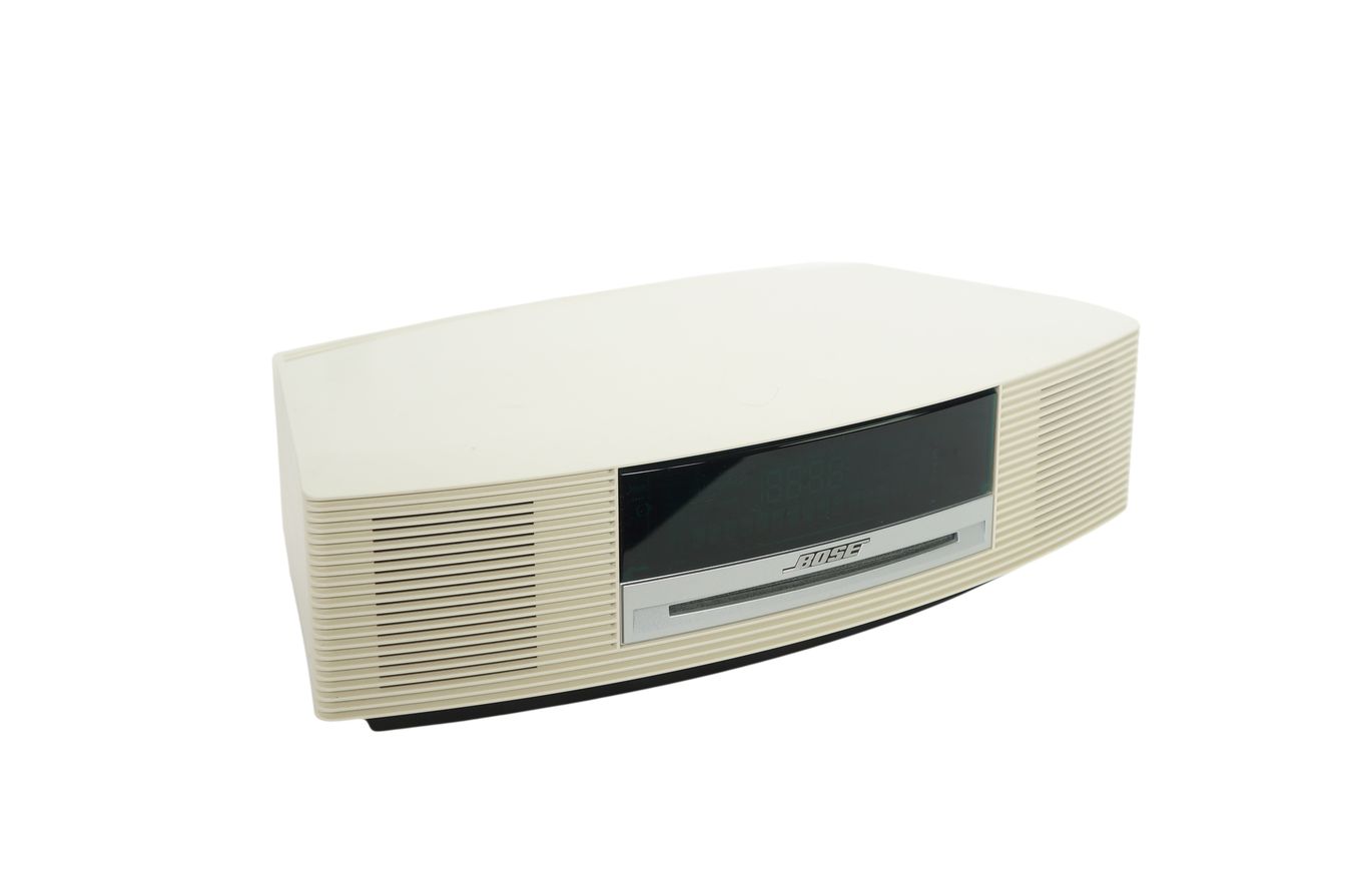 Bose_Wave_Music_System_AWRCC4_Weiss_03_result