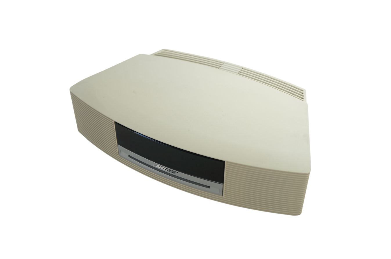 Bose_Wave_Music_System_AWRCC4_Weiss_07_result