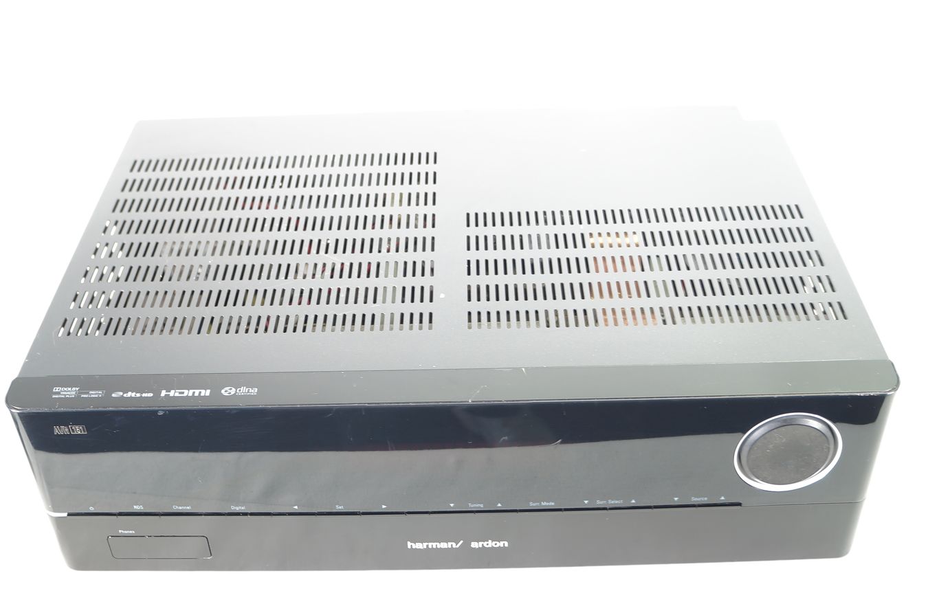 Harman_Kardon_AVR_151_HDMI_5.1_AV-Receiver_mit_Internetradio_06_result