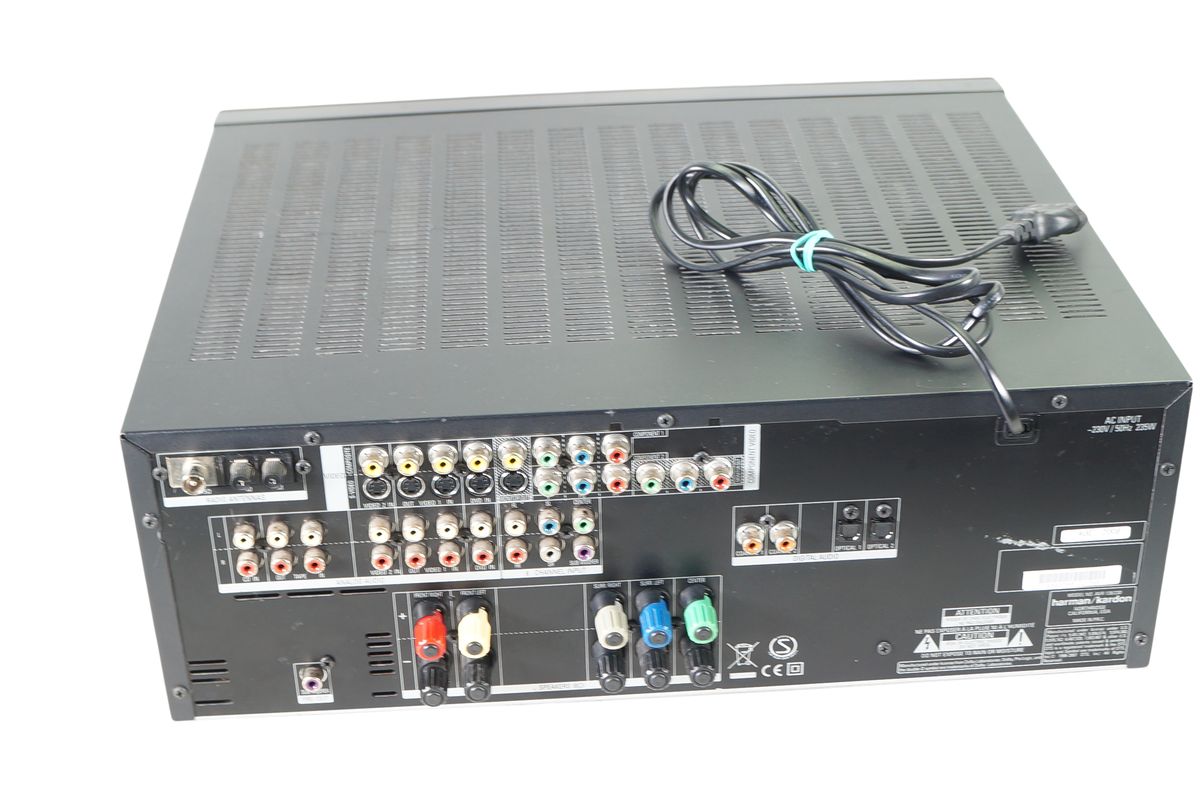 Harman_Kardon_AVR_138_AV_Receiver_07_result