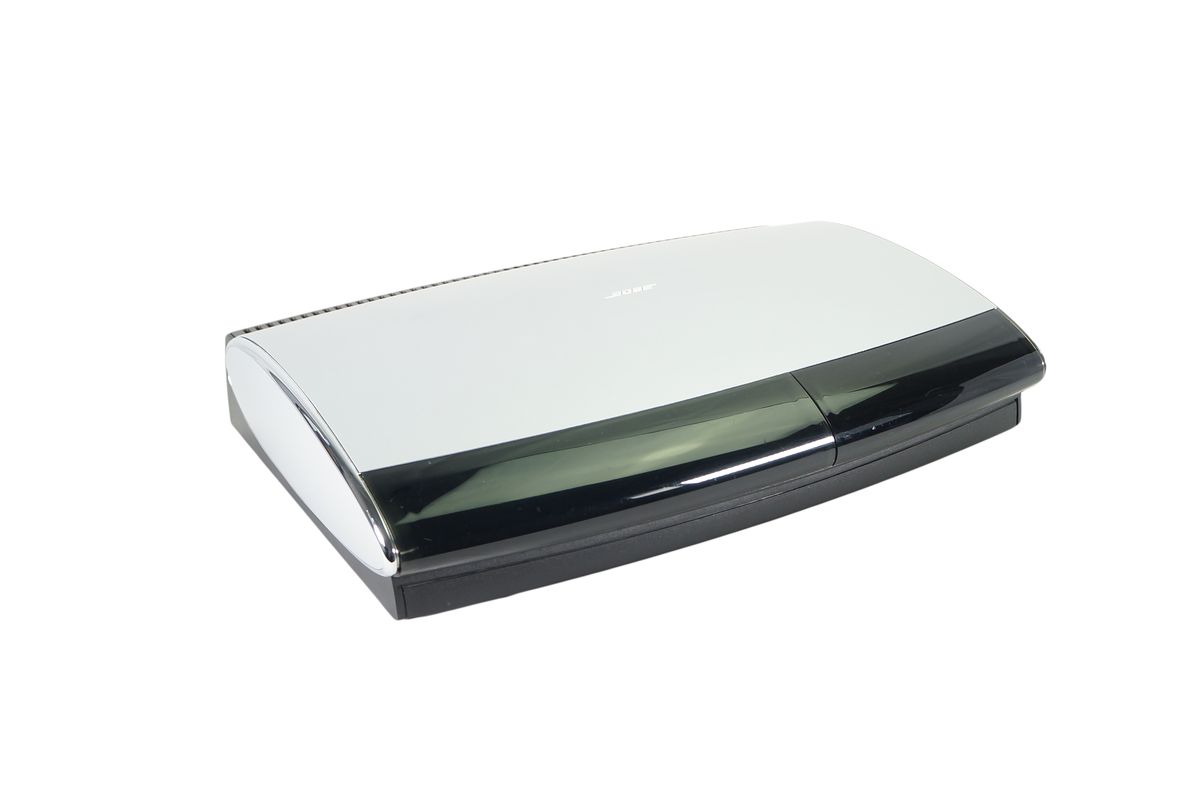 Bose_Lifestyle_18_AV_18_AV18_Media_Center_03_result