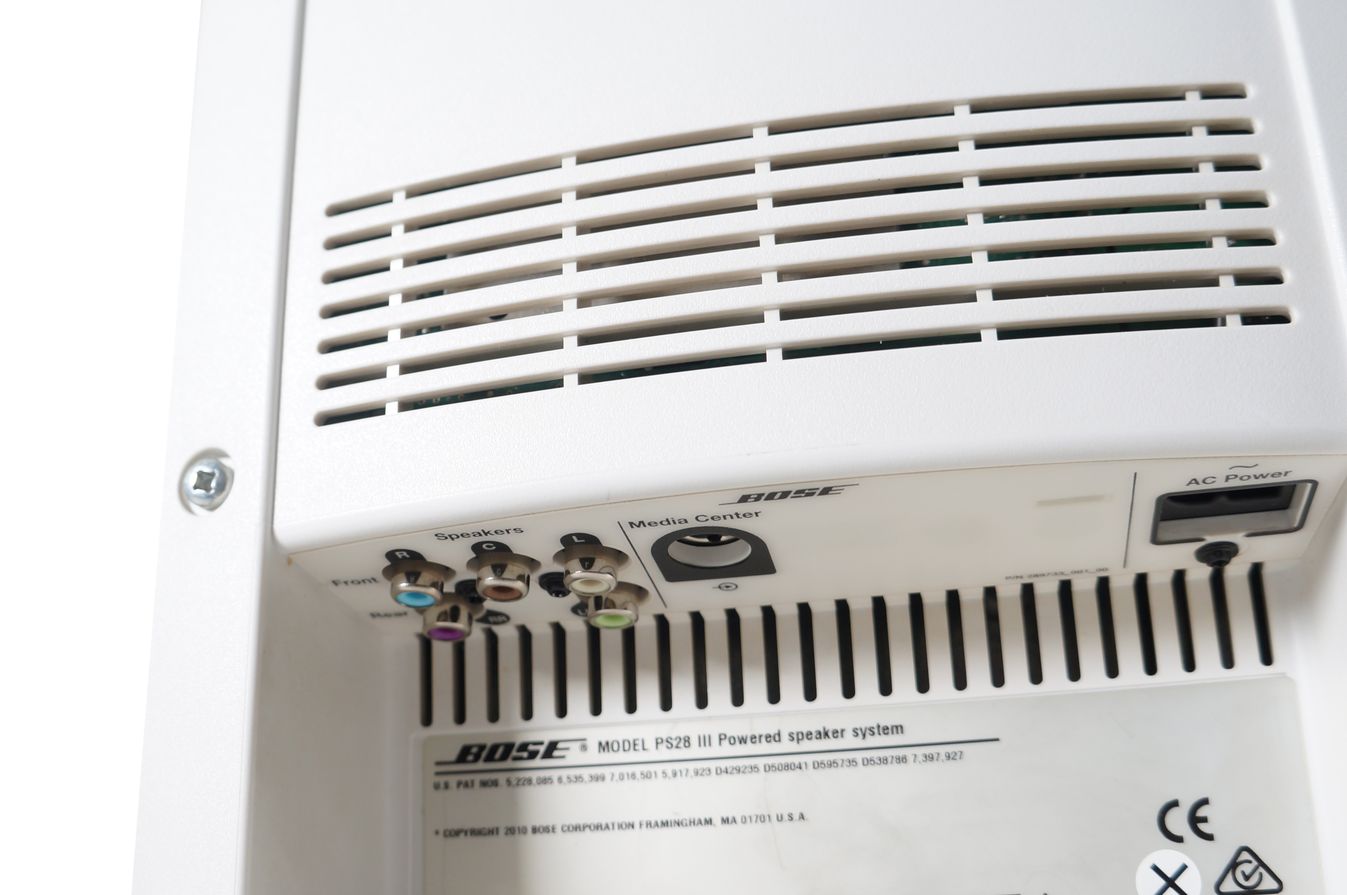 Bose_Lifestyle_28_PS28_Series_III_Powered_Subwoofer_Weiss_11_result
