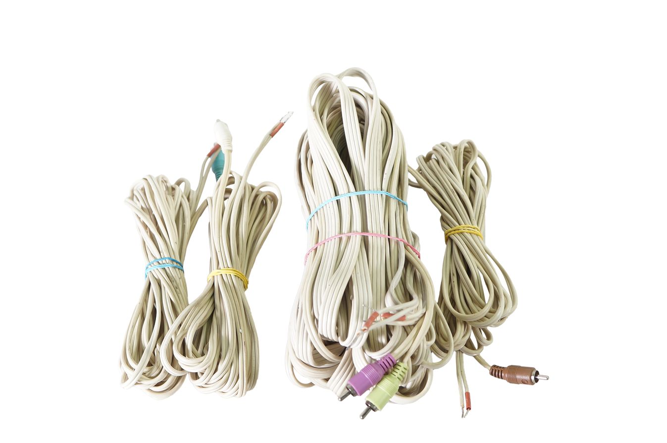 5x_Bose_Acoustimass_Lautsprecherkabeln_Weiss_mit_Stekern_result