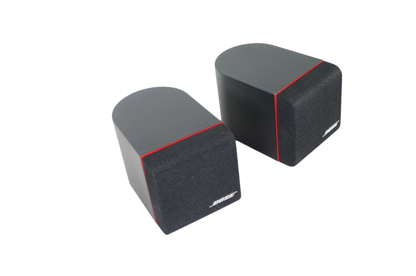 2x_Bose_Einzelcubes_Lautsprecher_Boxen_Series_II_mit_roten_Rand_03_result