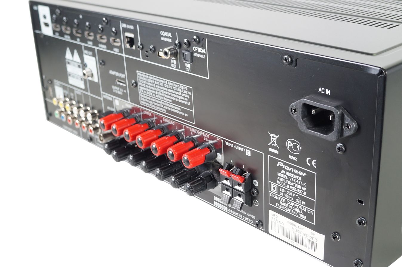 Pioneer_VSX-827-K_7.1_AV-Receiver_Schwarz_mit_Mikrofon_08_result