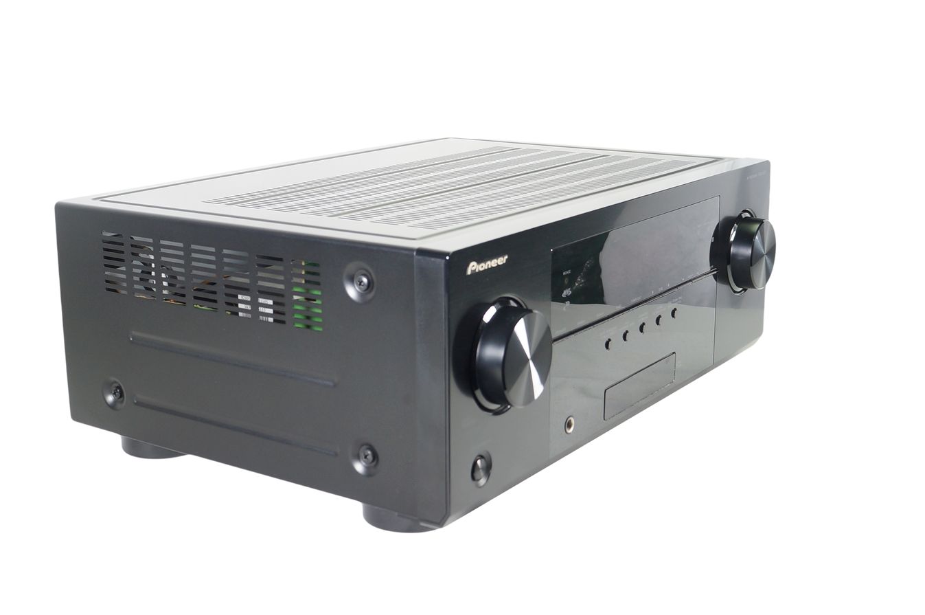 Pioneer_VSX-827-K_7.1_AV-Receiver_Schwarz_mit_Mikrofon_09_result