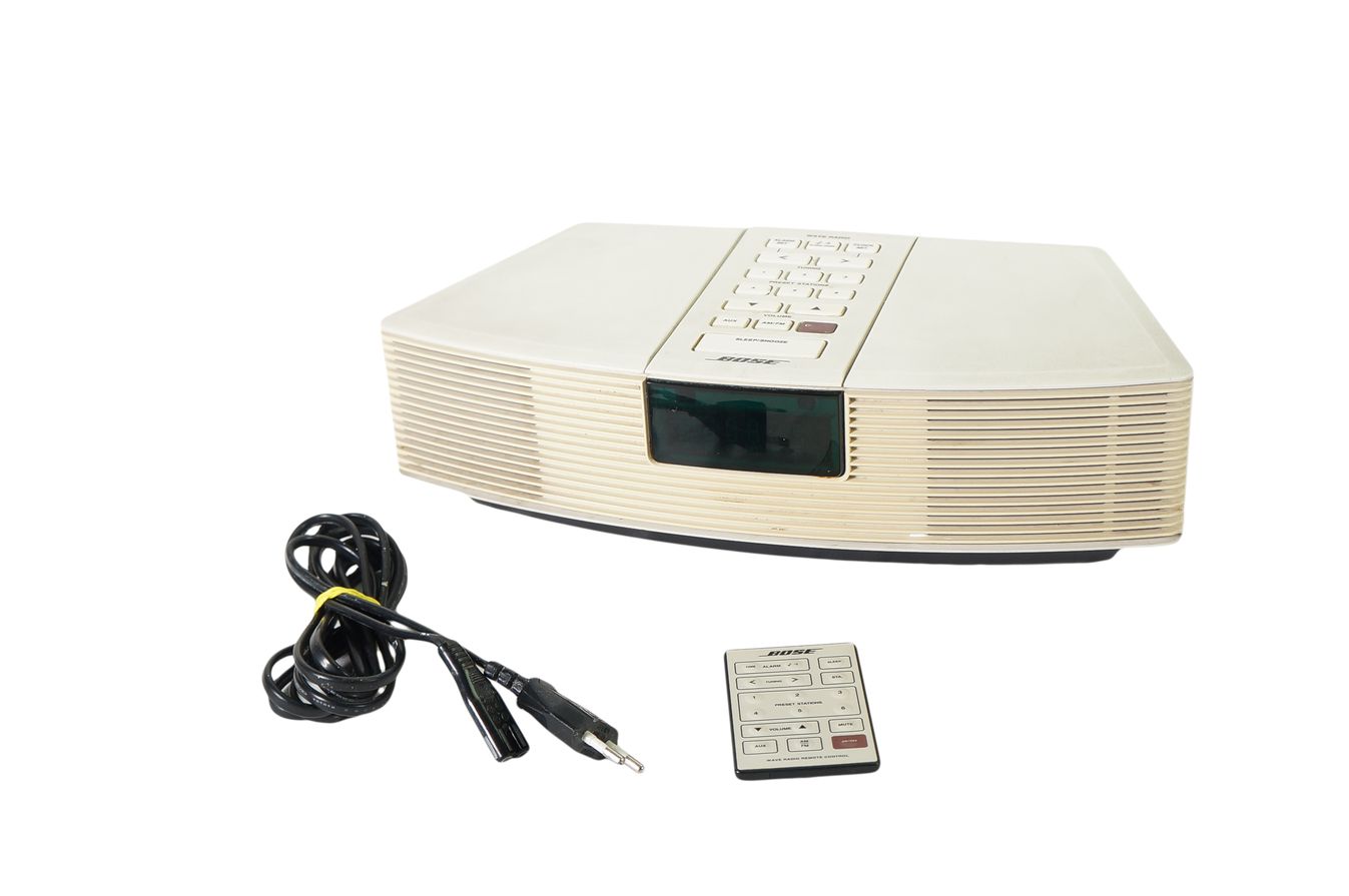 Bose_Wave_Radio_Model_AWR1-2W_Weiss_04_result