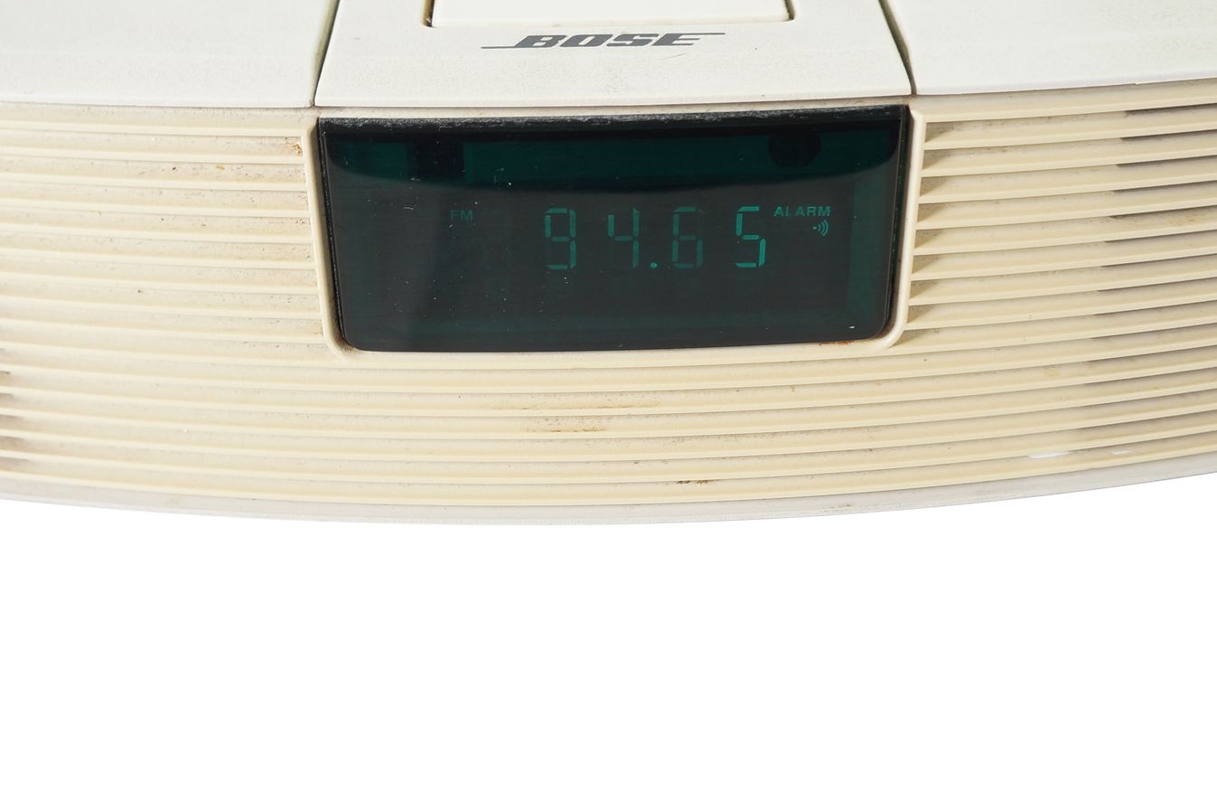 Bose_Wave_Radio_Model_AWR1-2W_Weiss_05_result