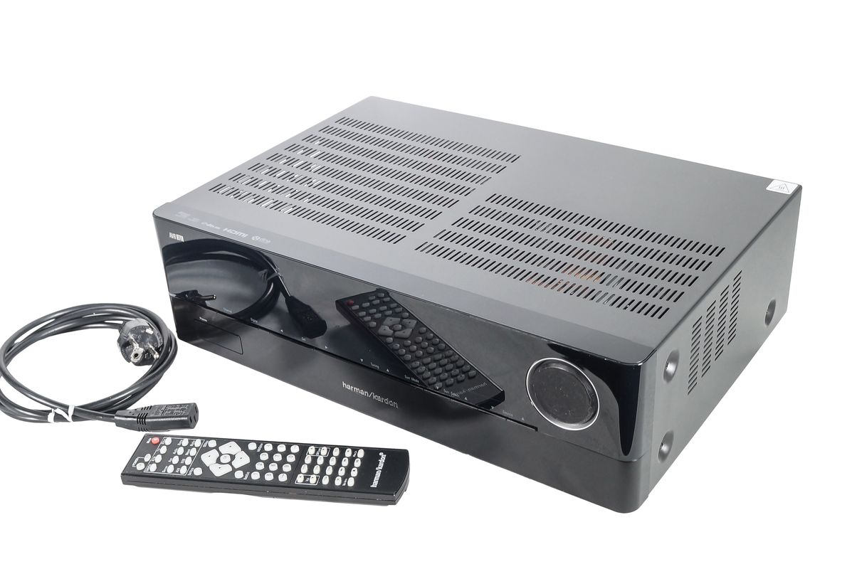 Harman_Kardon_AVR_151_HDMI_5.1_AV-Receiver_mit_Internetradio_result