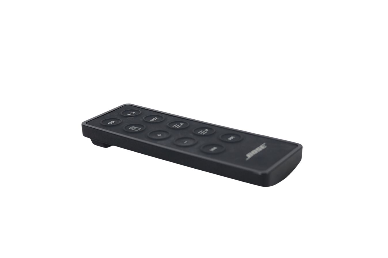 Bose_SoundDock_10_Digital_Music_System_03_result