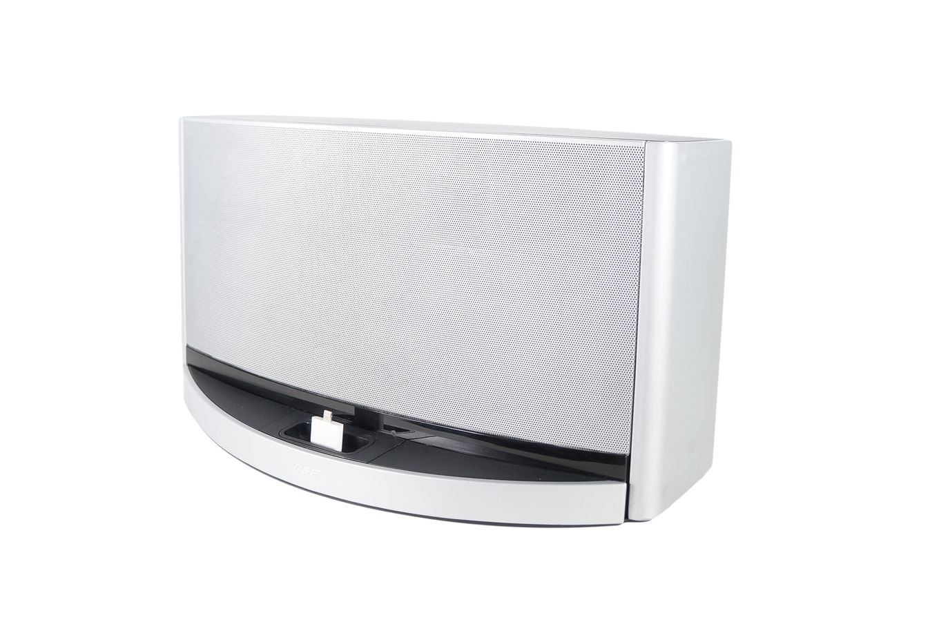 Bose_SoundDock_10_Digital_Music_System_06_result