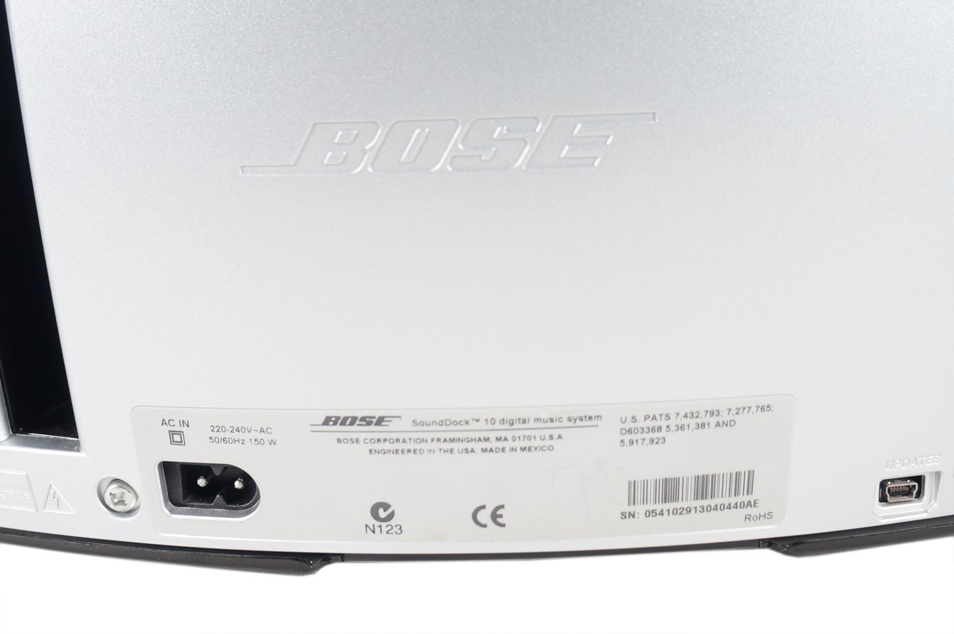 Bose_SoundDock_10_Digital_Music_System_08_result