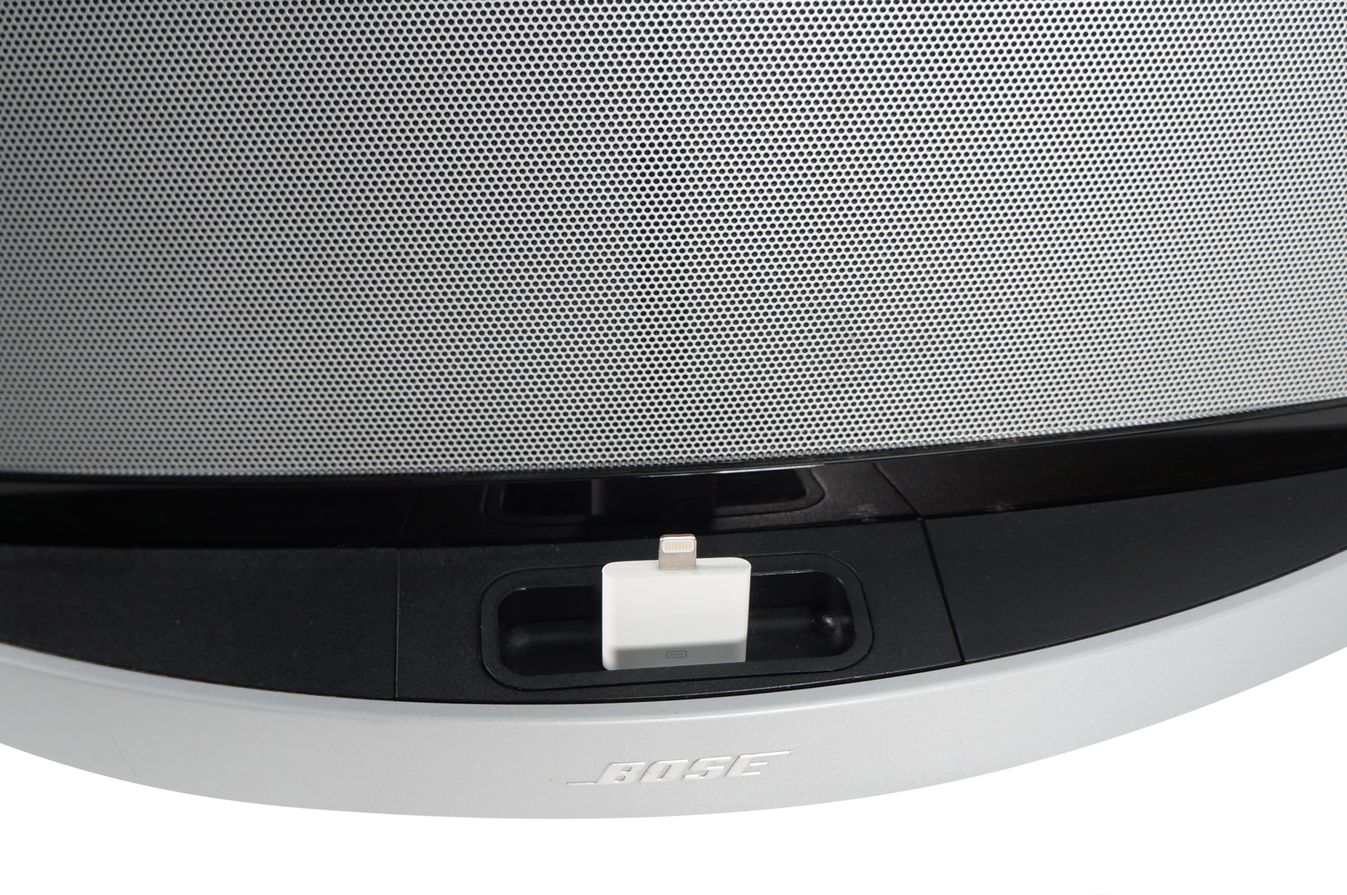 Bose_SoundDock_10_Digital_Music_System_12_result