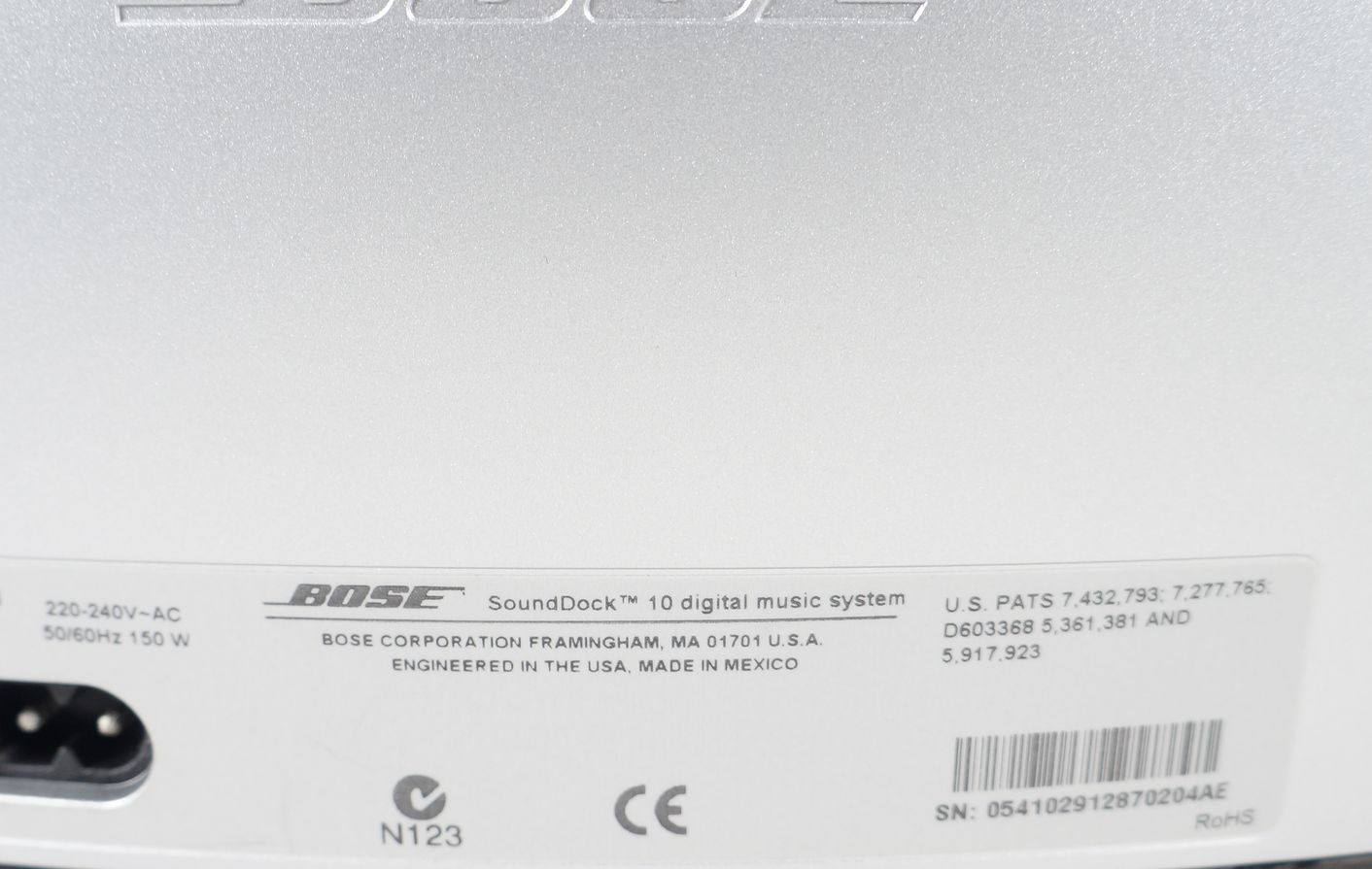 Bose_SoundDock_10_Digital_Music_System_04_result