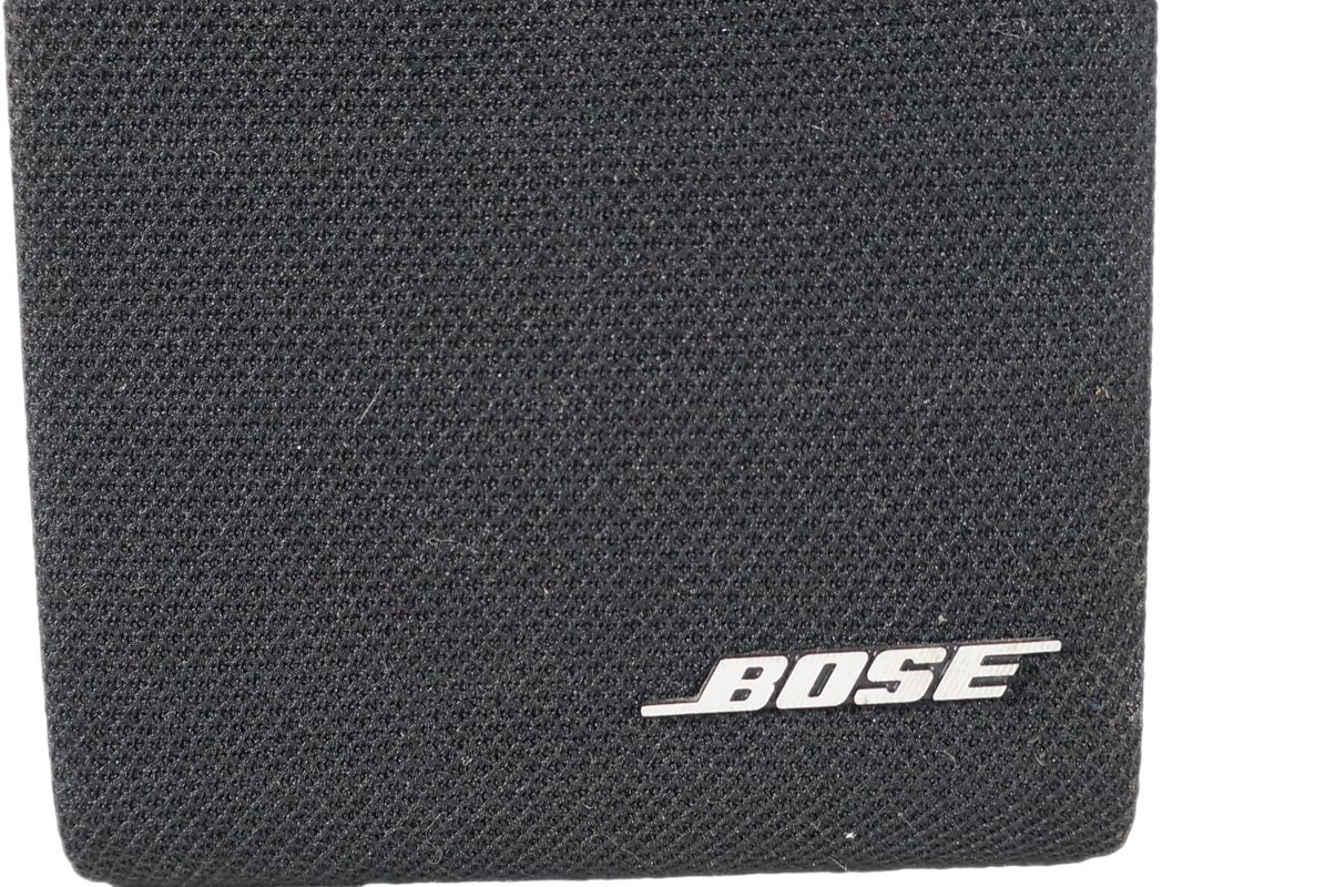 2x_Bose_Acoustimass_Doppelcubes_Series_II_Lautsprecher_Boxen_mit_roten_Ran_8Fw24ZM