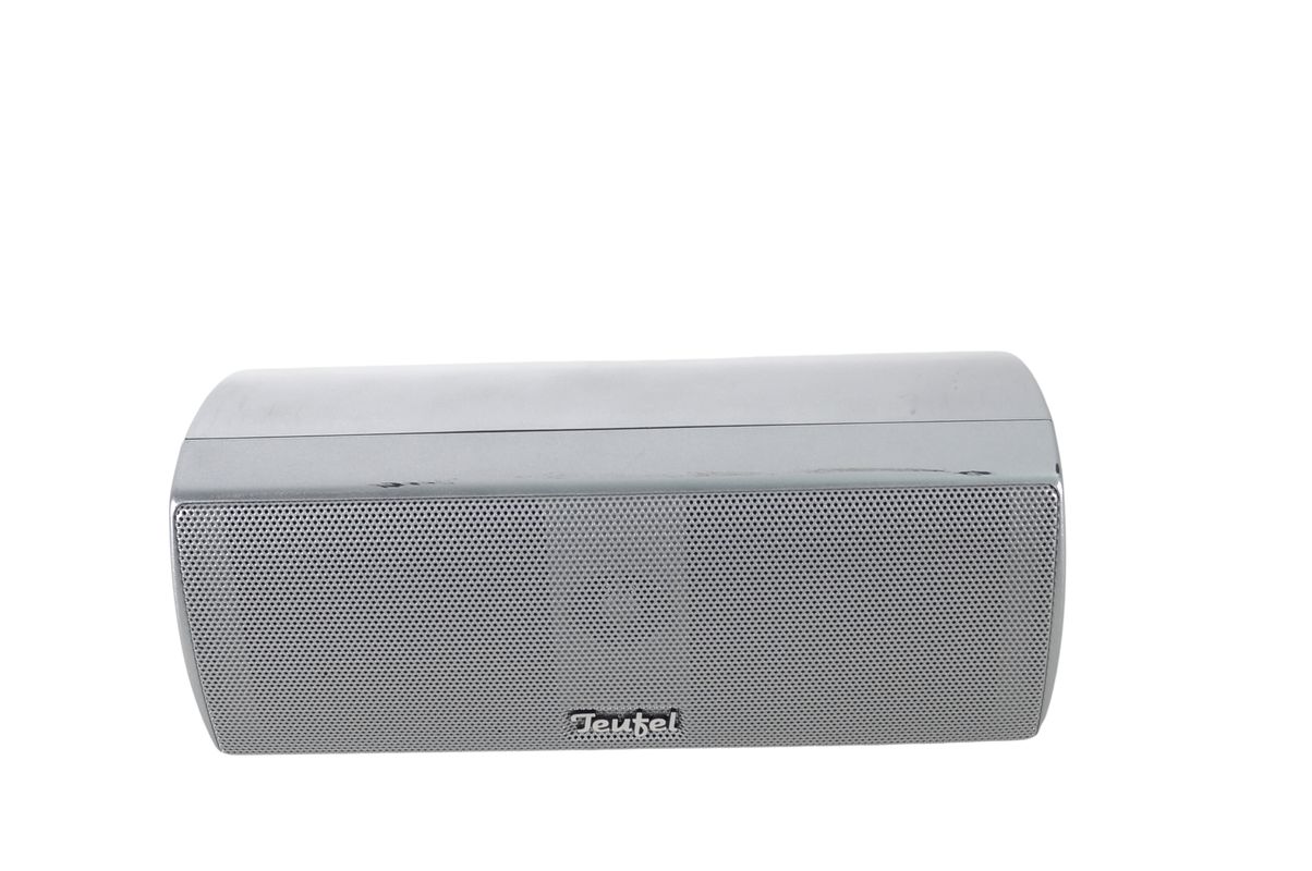 Teufel_Concept_E_Magnum_Center_Lautsprecher_Silber_02_result
