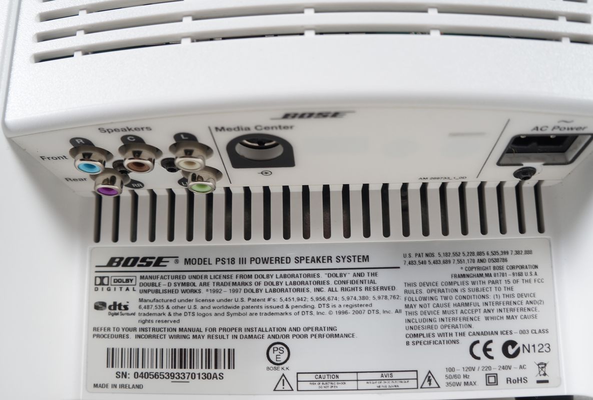 Bose_Lifestyle_18_PS18_Series_III_Powered_Subwoofer_Aktiv_Weiss_11_result