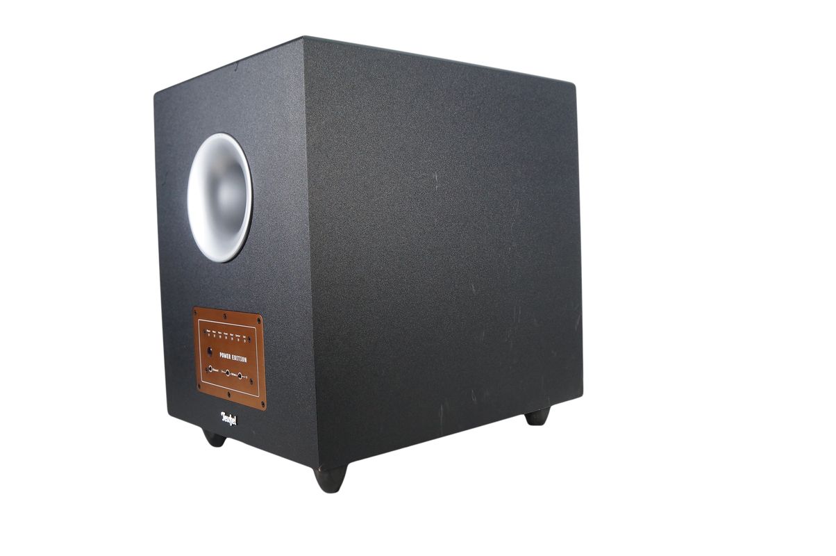 Teufel_Concept_E_Magnum_Power_Edition_Subwoofer_Aktiv_Schwarz_05_result
