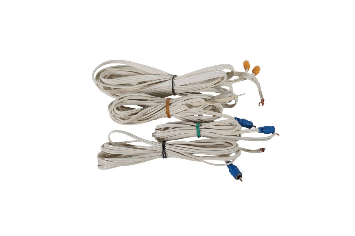 5x_Bose_Lifestyle_Lautsprecherkabeln_Weiss_mit_Stekern_result