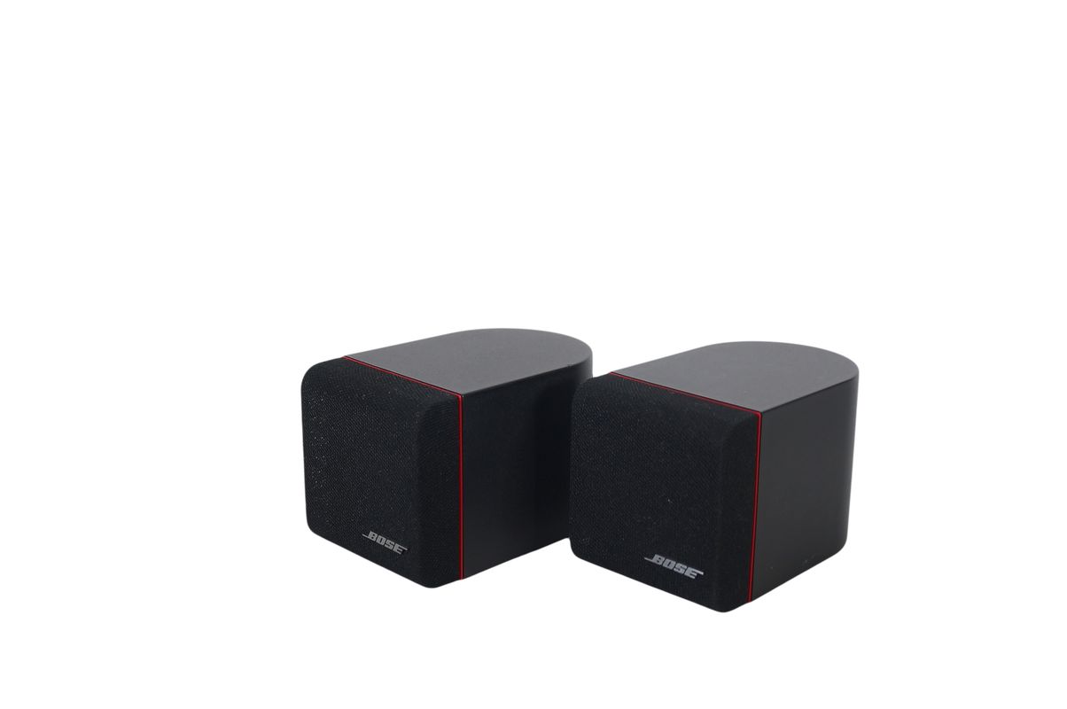 2x_Bose_Einzelcubes_Lautsprecher_Boxen_Series_II_mit_roten_Rand_04_result