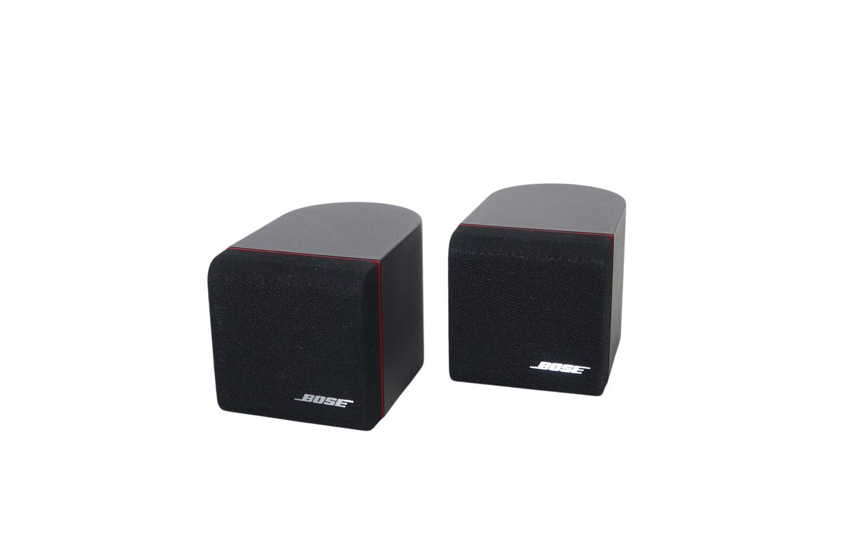 2x_Bose_Einzelcubes_Lautsprecher_Boxen_Series_II_mit_roten_Rand_05_result