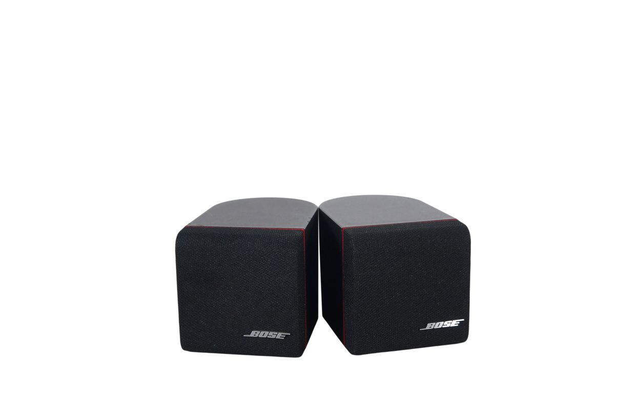 2x_Bose_Einzelcubes_Lautsprecher_Boxen_Series_II_mit_roten_Rand_result