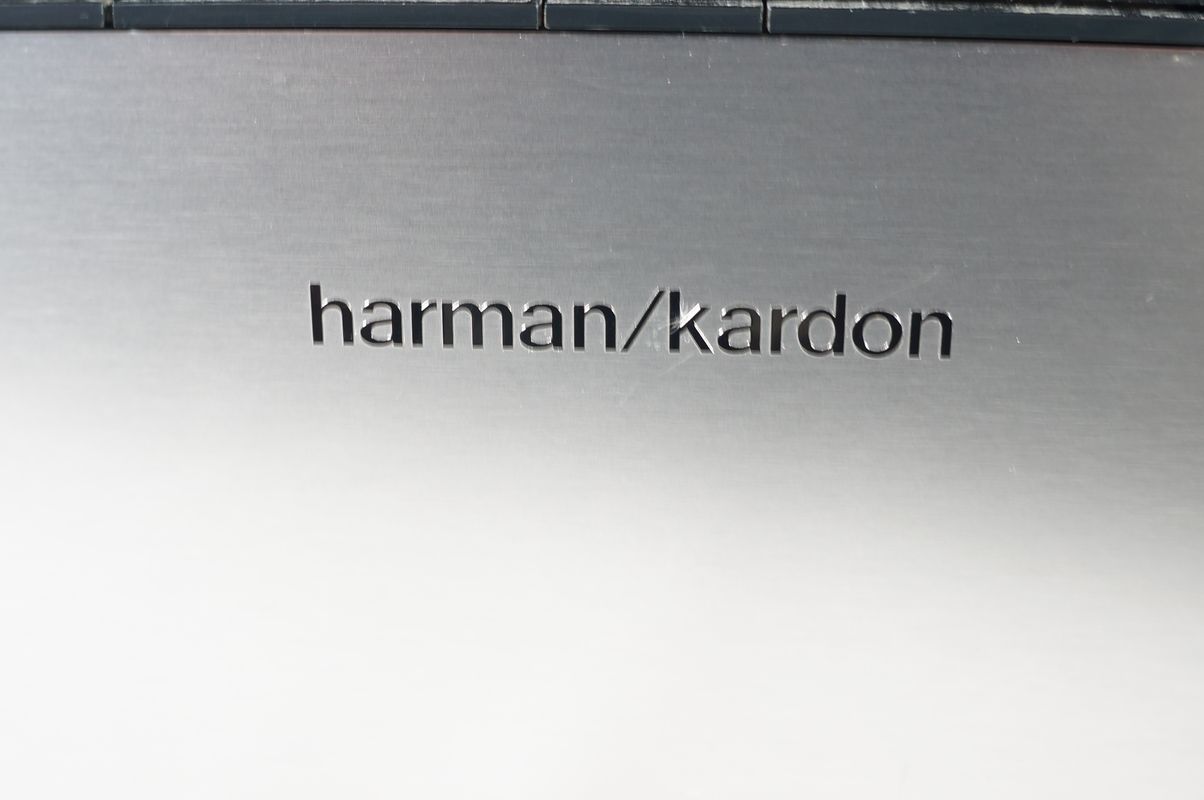 Harman_Kardon_AVR_155_Dolby_7.1_Channel_HDMI_Verstarker_05_result