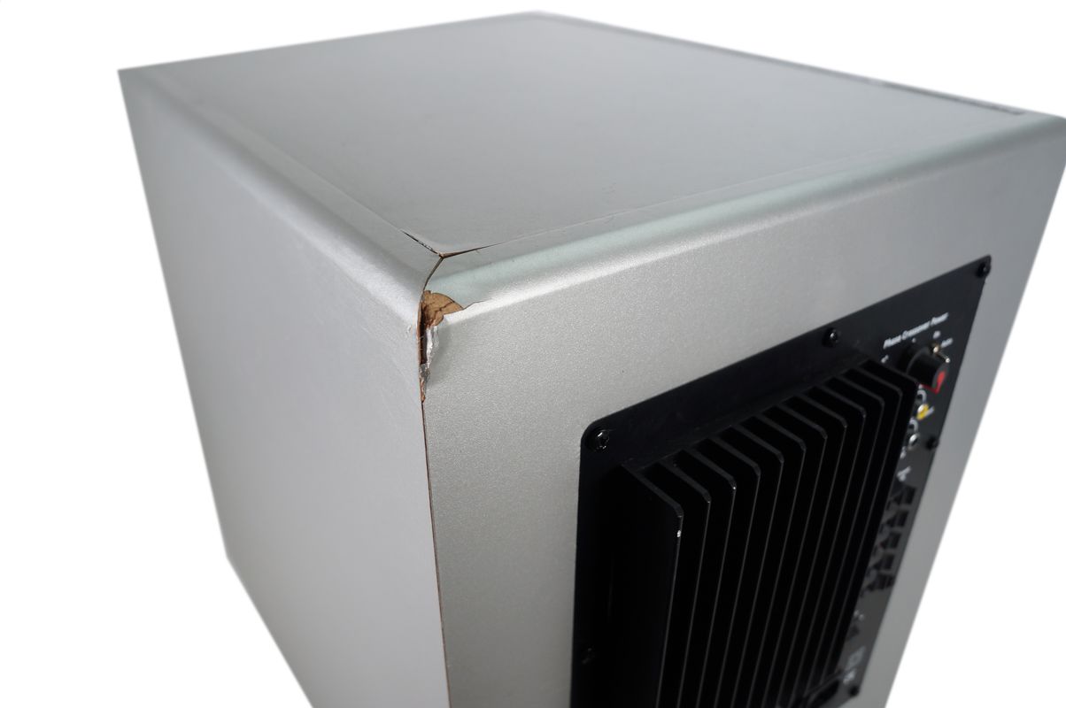 Teufel_Concept_E_Magnum_Power_Edition_Subwoofer_Aktiv_Silber_07_result
