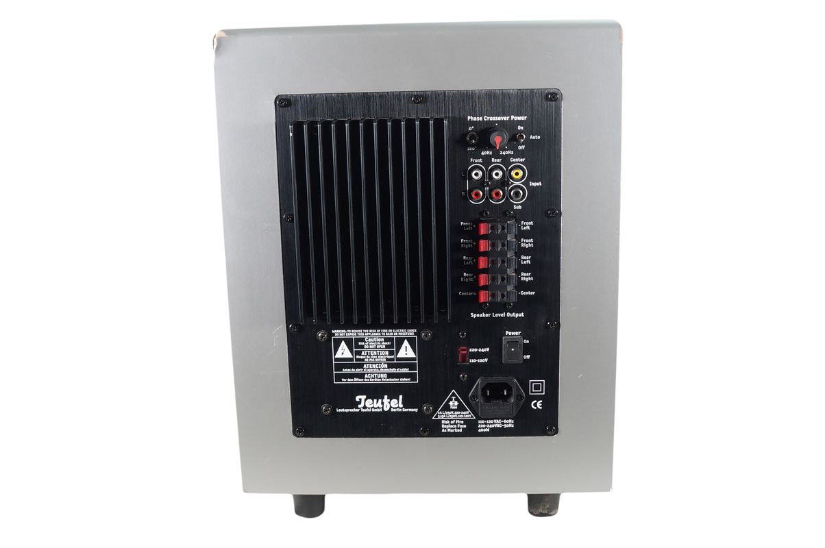 Teufel_Concept_E_Magnum_Power_Edition_Subwoofer_Aktiv_Silber_10_result