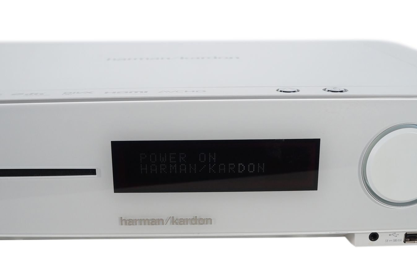 Harman_Kardon_BDS_570_5.1_Receiver_Blu-Ray_Weiss_12_result