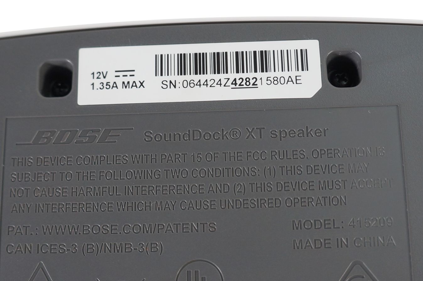 Bose_SoundDock_XT_Speaker_Weiss_11_result