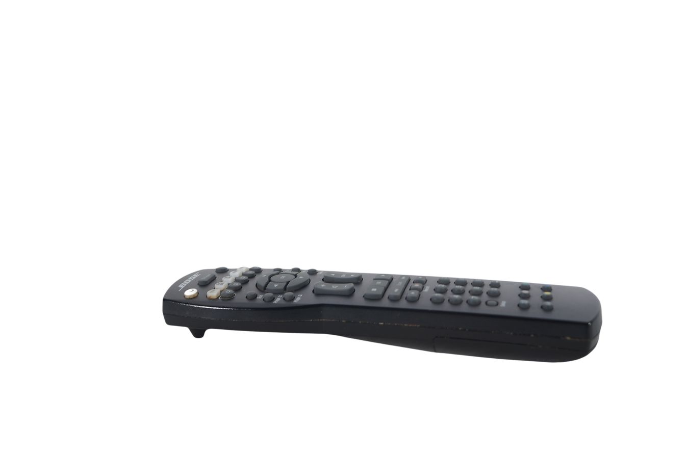 Bose_CineMate_1_SR_Speaker_Array_Fernbedienung_03_result