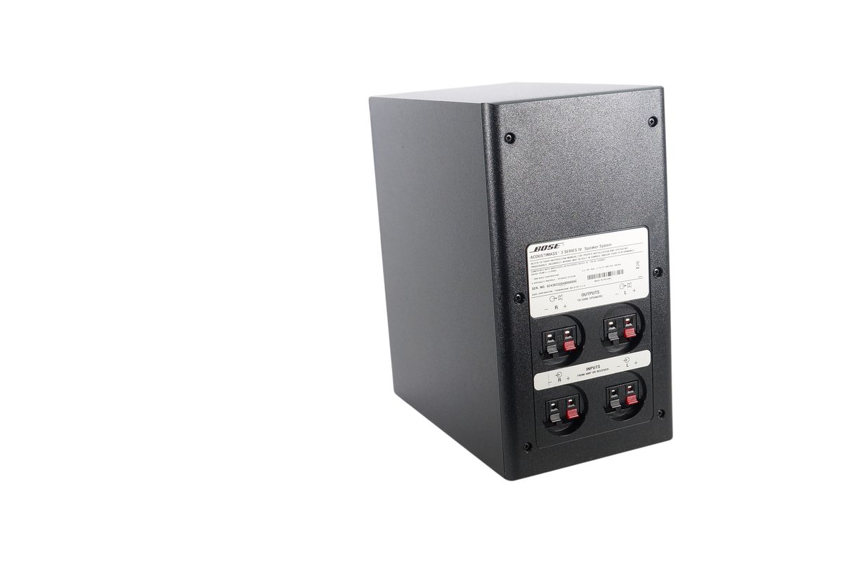 Bose_Acoustimass_3_Series_IV_Subwoofer_Schwarz_05_result