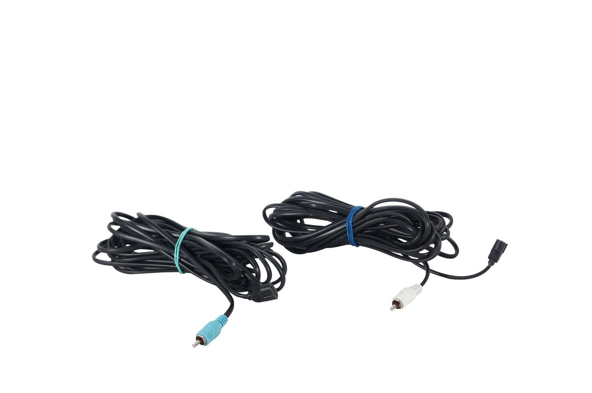 2x_Bose_Acoustimass_Lautsprecherkabeln_mit_Stekern_result