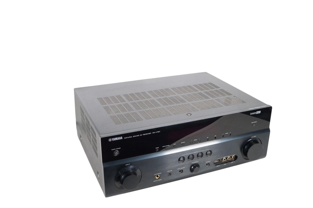 Yamaha_RX-V767_Natural_Sound_AV_Receiver_Schwarz_07_result