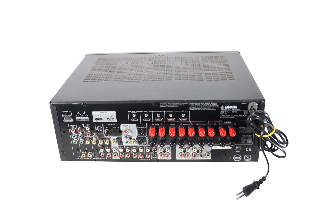 Yamaha_RX-V767_Natural_Sound_AV_Receiver_Schwarz_11_result