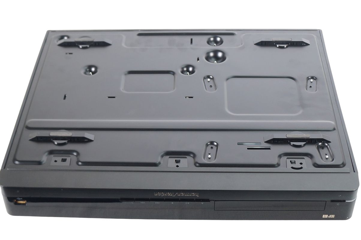 Harman_Kardon_BDP_10_Blu_Ray_Player_Schwarz_08_result