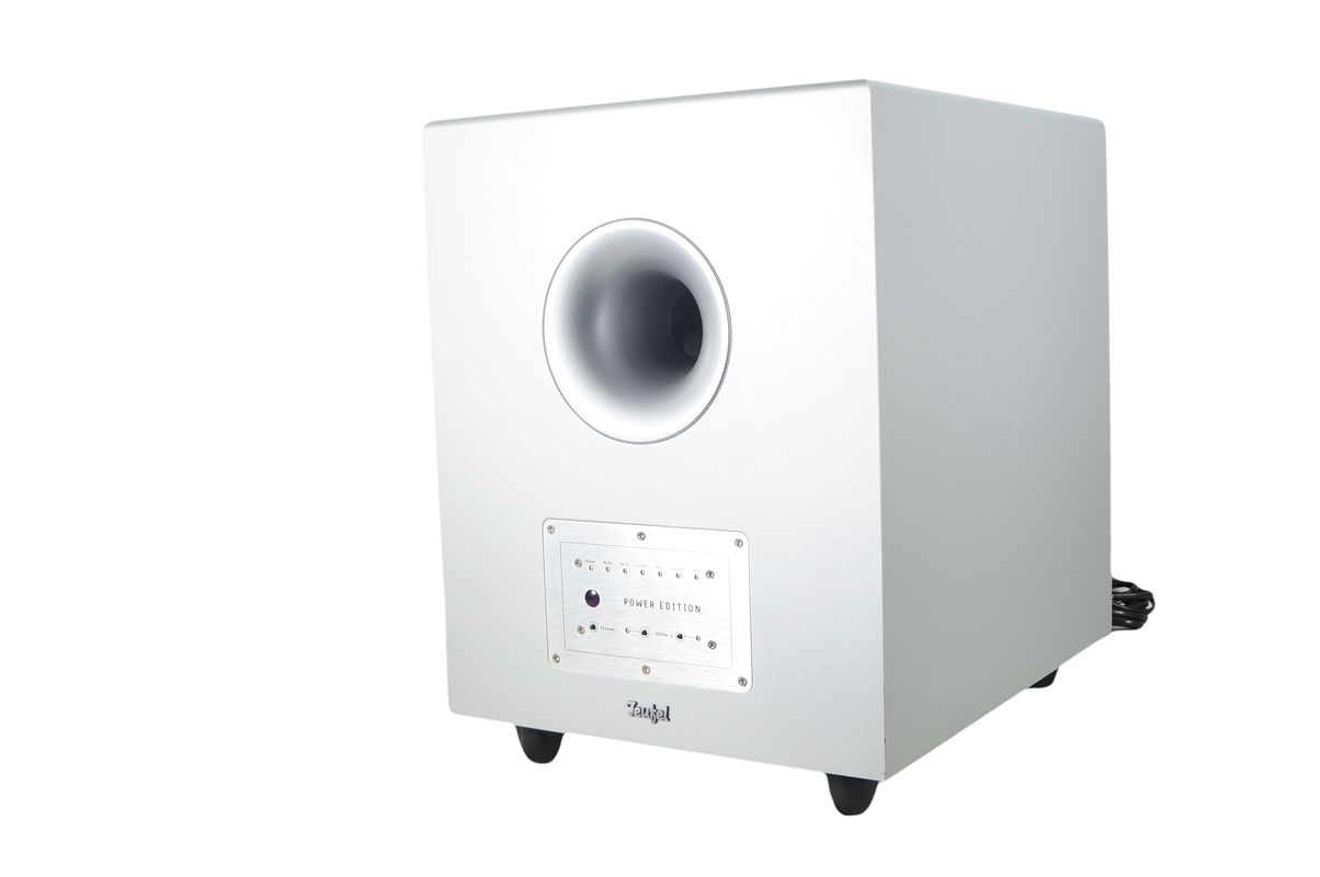 Teufel_Concept_E_Magnum_Power_Edition_6_Channel_Subwoofer_CEM_500_SW_Aktiv_fxT1ziv