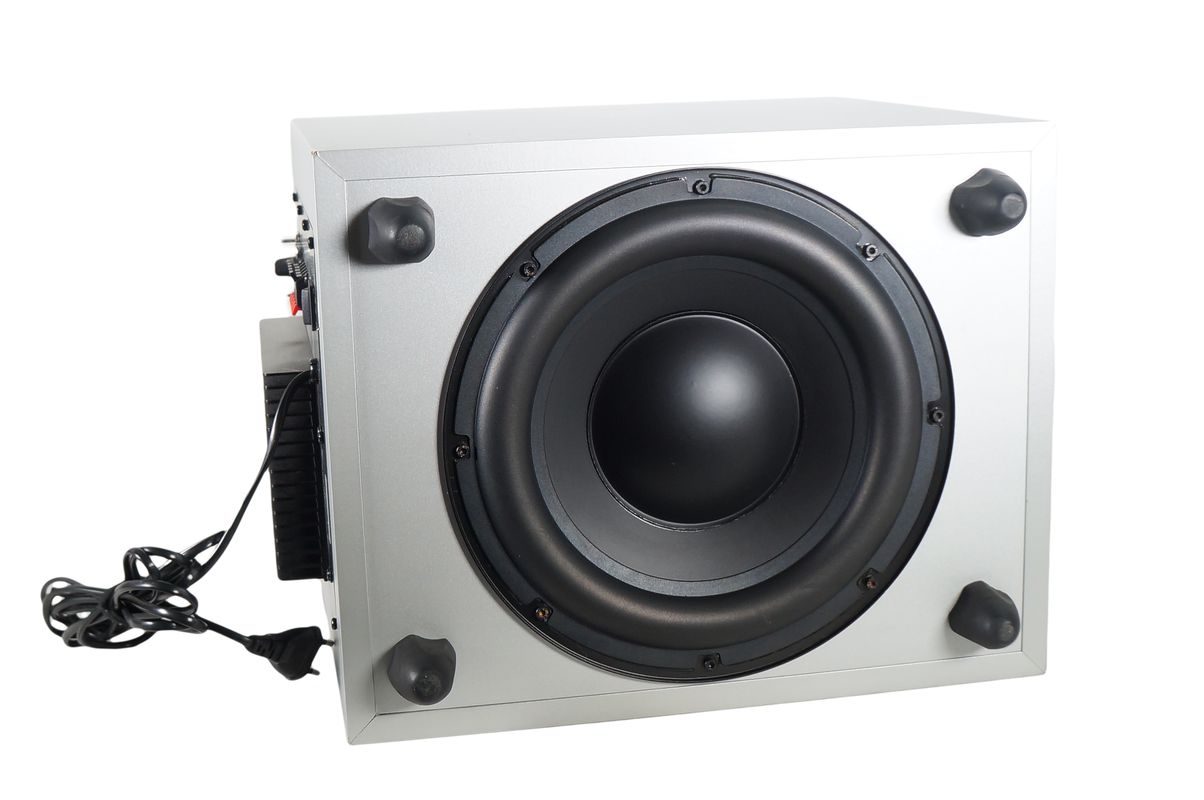 Teufel_Concept_E_Magnum_Power_Edition_6_Channel_Subwoofer_CEM_500_SW_Aktiv_nwZymm1