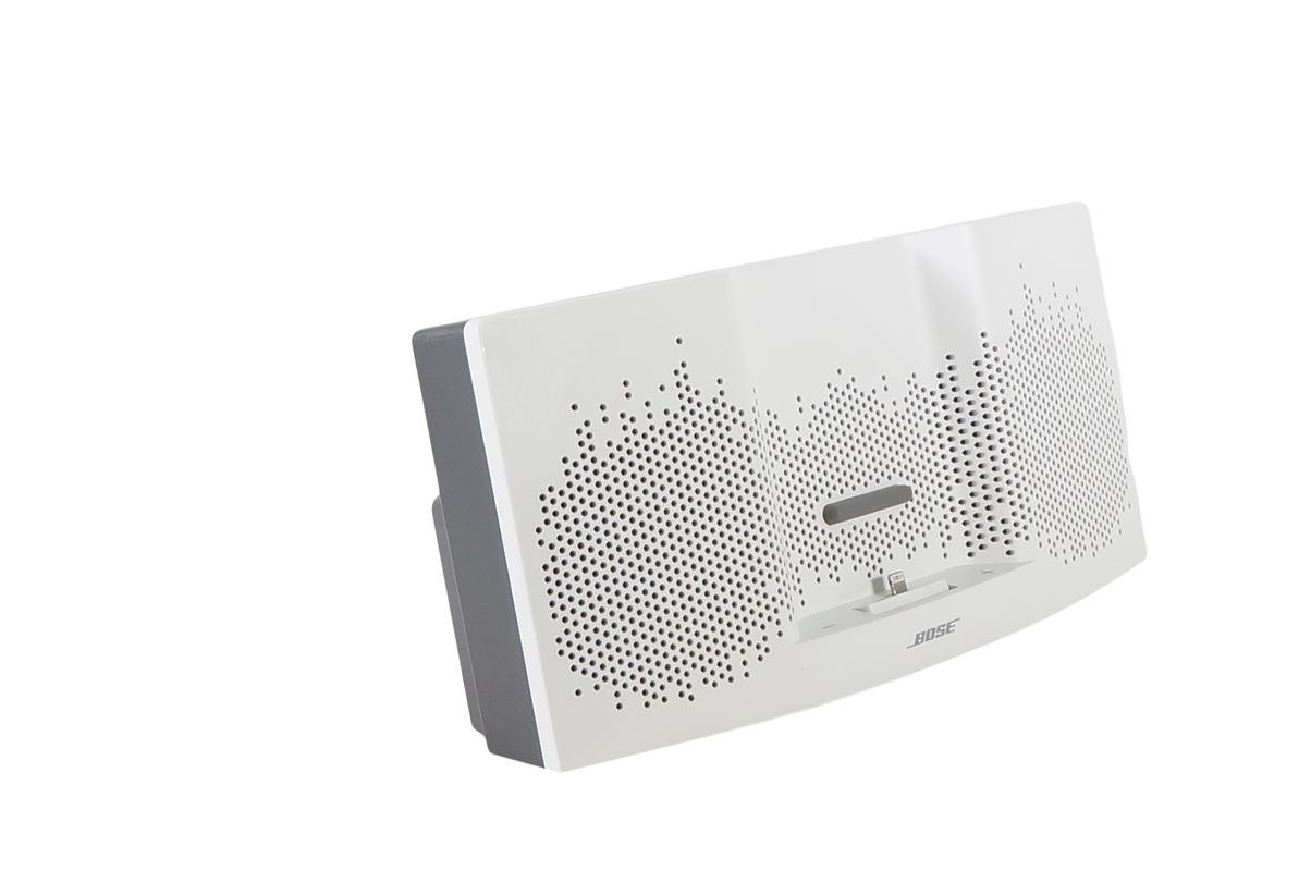 Bose_SoundDock_XT_Speaker_Weiss_04_result