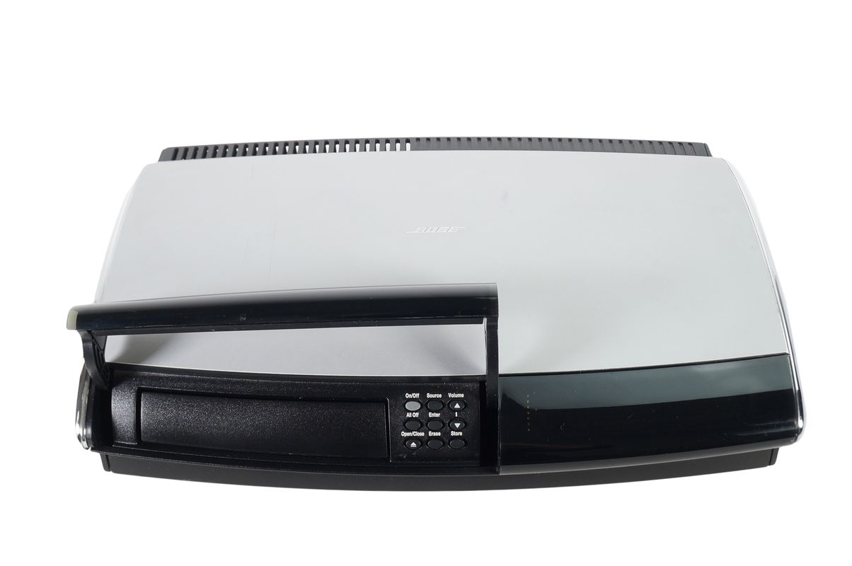 Bose_Lifestyle_38_Model_AV38_Media_Center_03_result