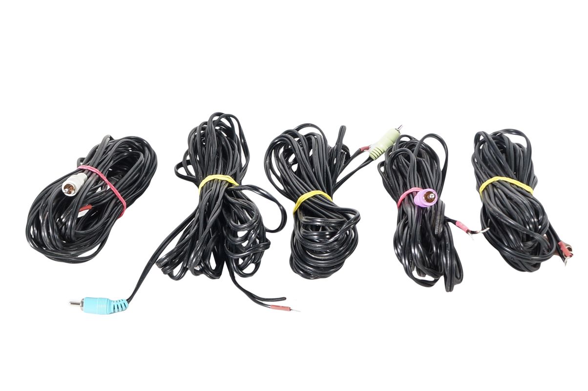 5x_Bose_Acoustimass_Lautsprecherkabeln_mit_Stekern_result